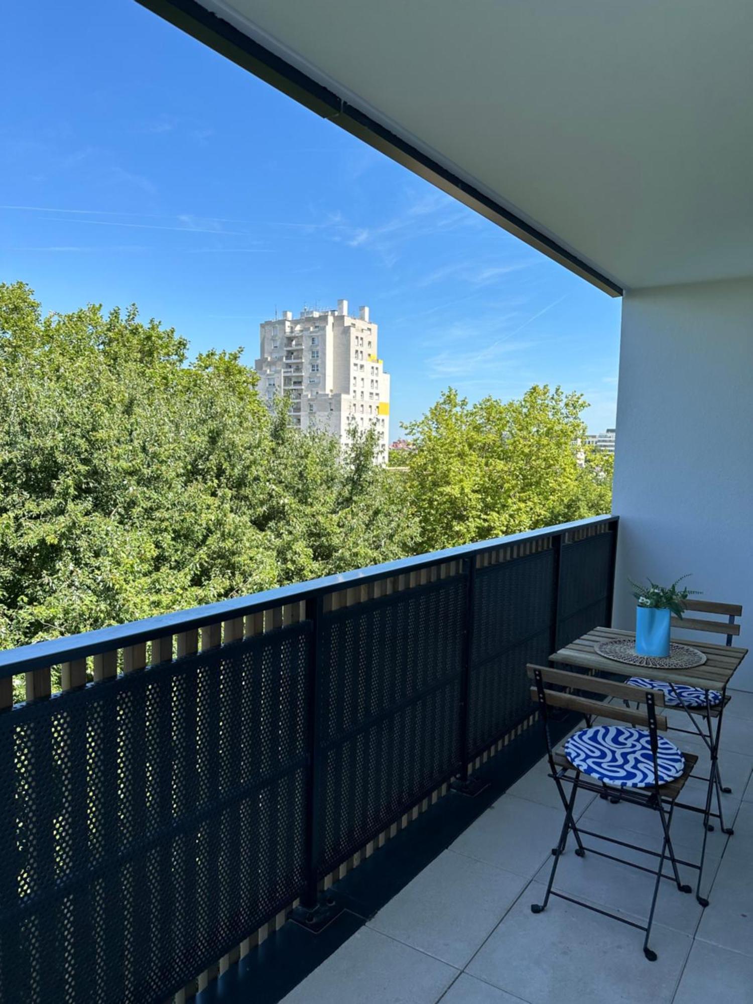 Appartement Entre Paris Et Disney Noisy-le-Grand Eksteriør billede