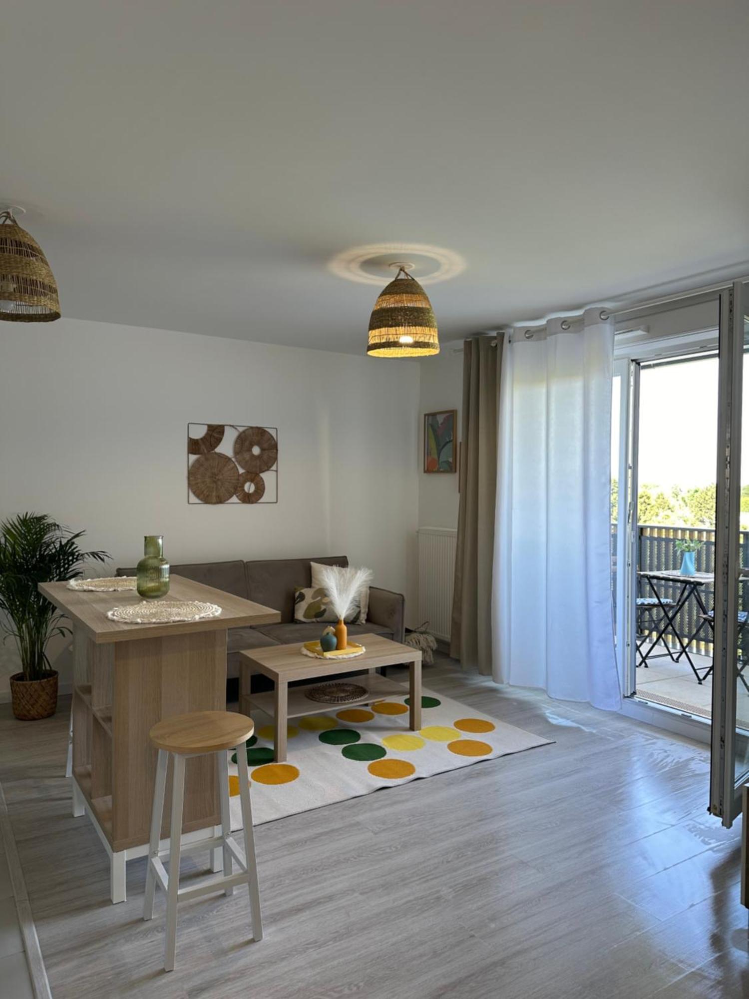 Appartement Entre Paris Et Disney Noisy-le-Grand Eksteriør billede
